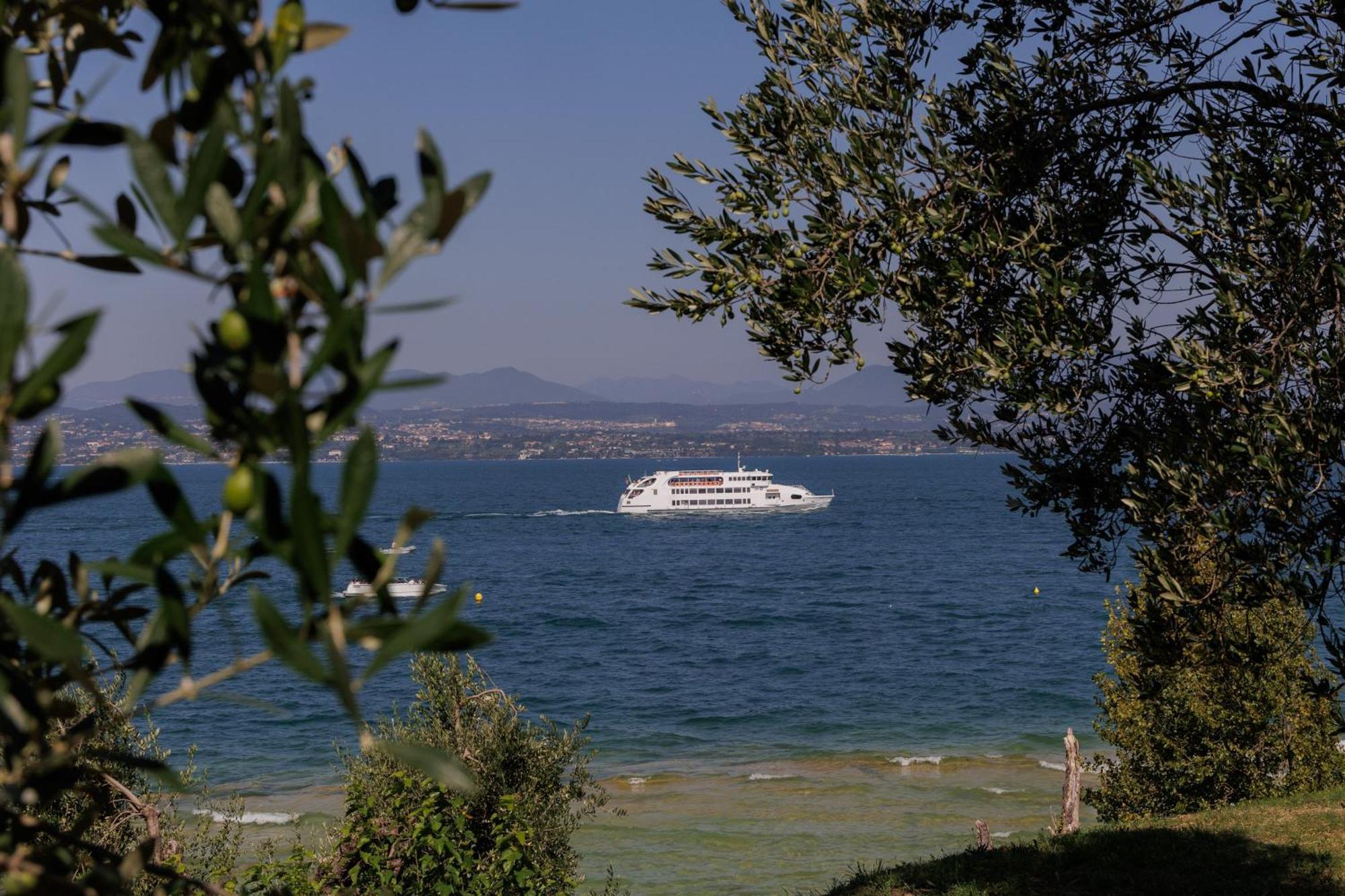 Sorridi Al Lago Sirmione Exterior photo